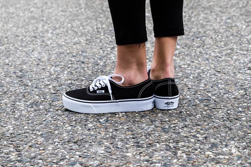 Moda Vans authentic platform