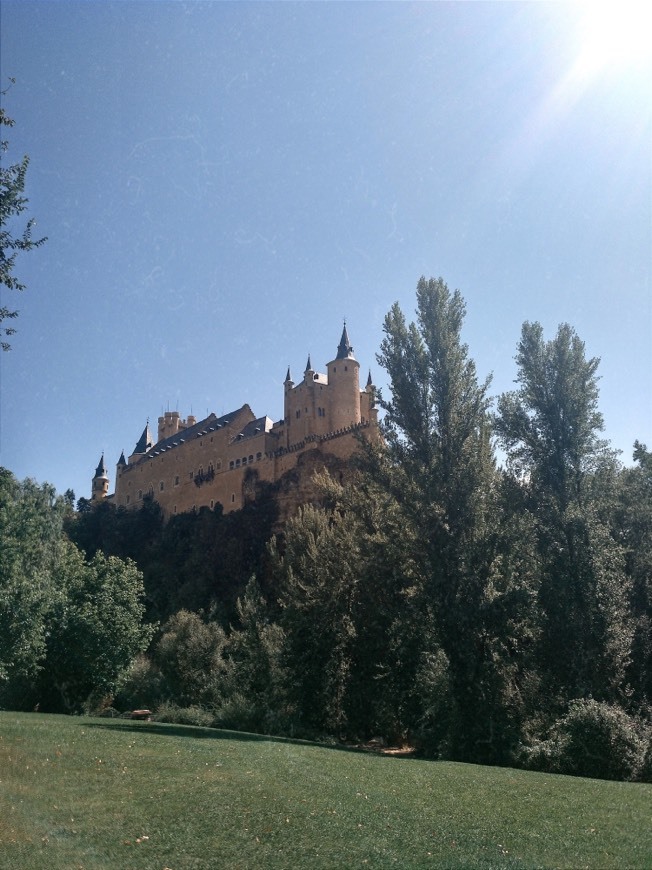 Place Alcázar de Segovia