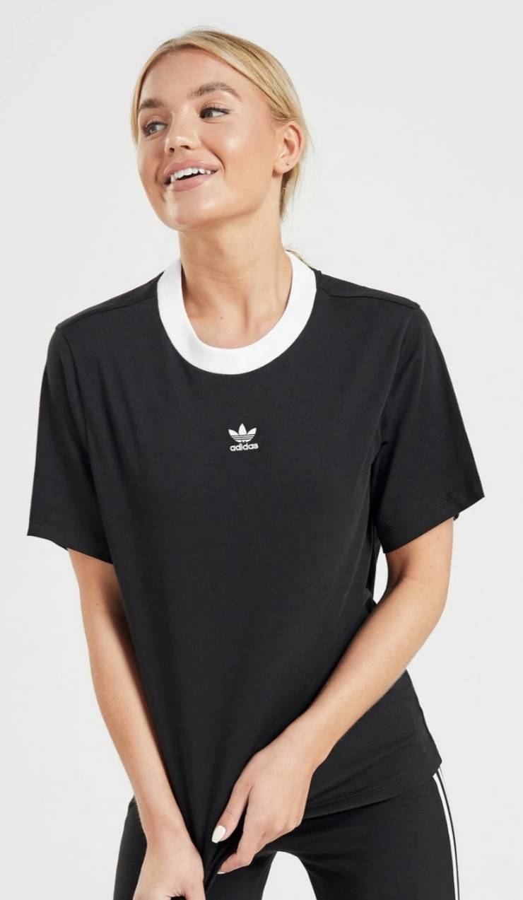 Product Adidas T-shirt Woman 👩