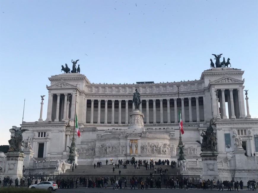 Lugar Vittorio Emanuele