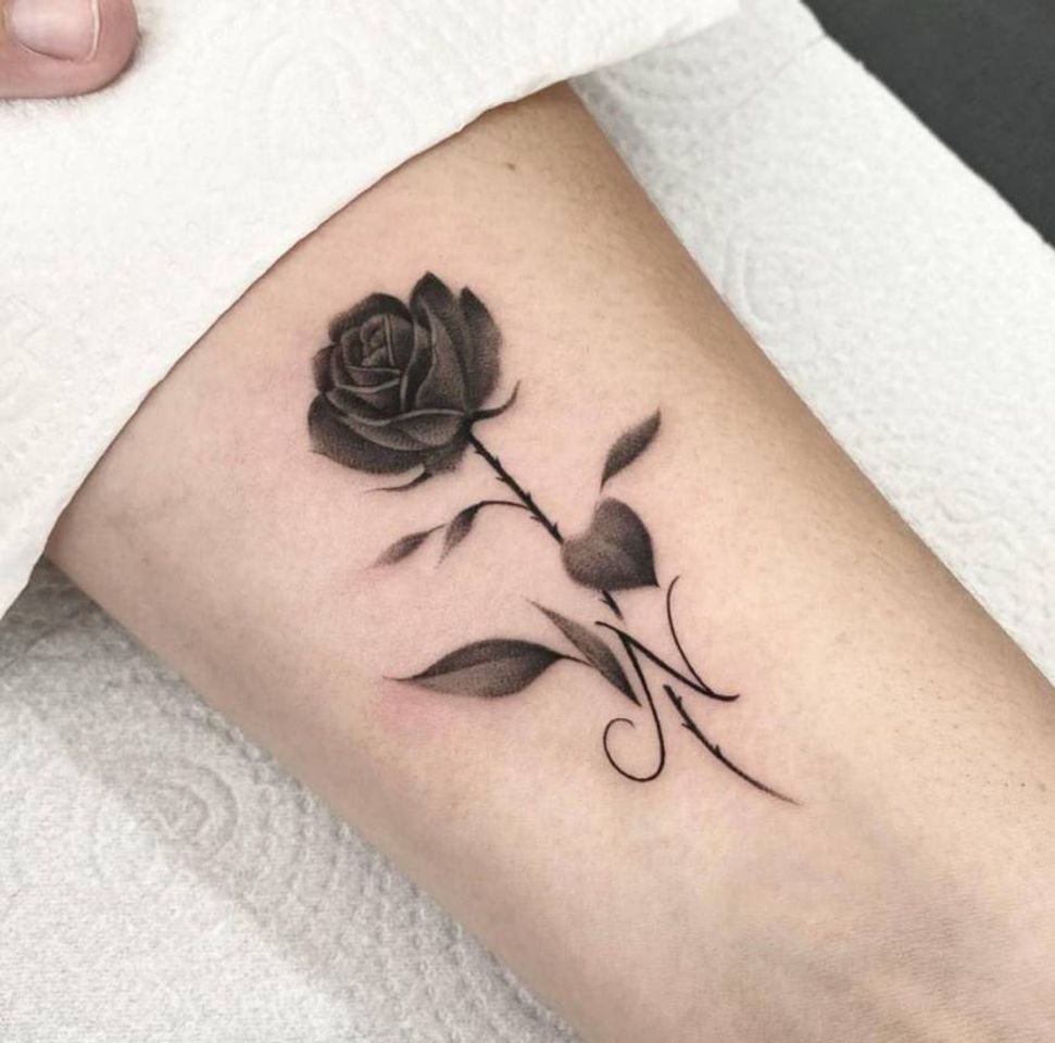 Fashion Tatuagem de rosa 