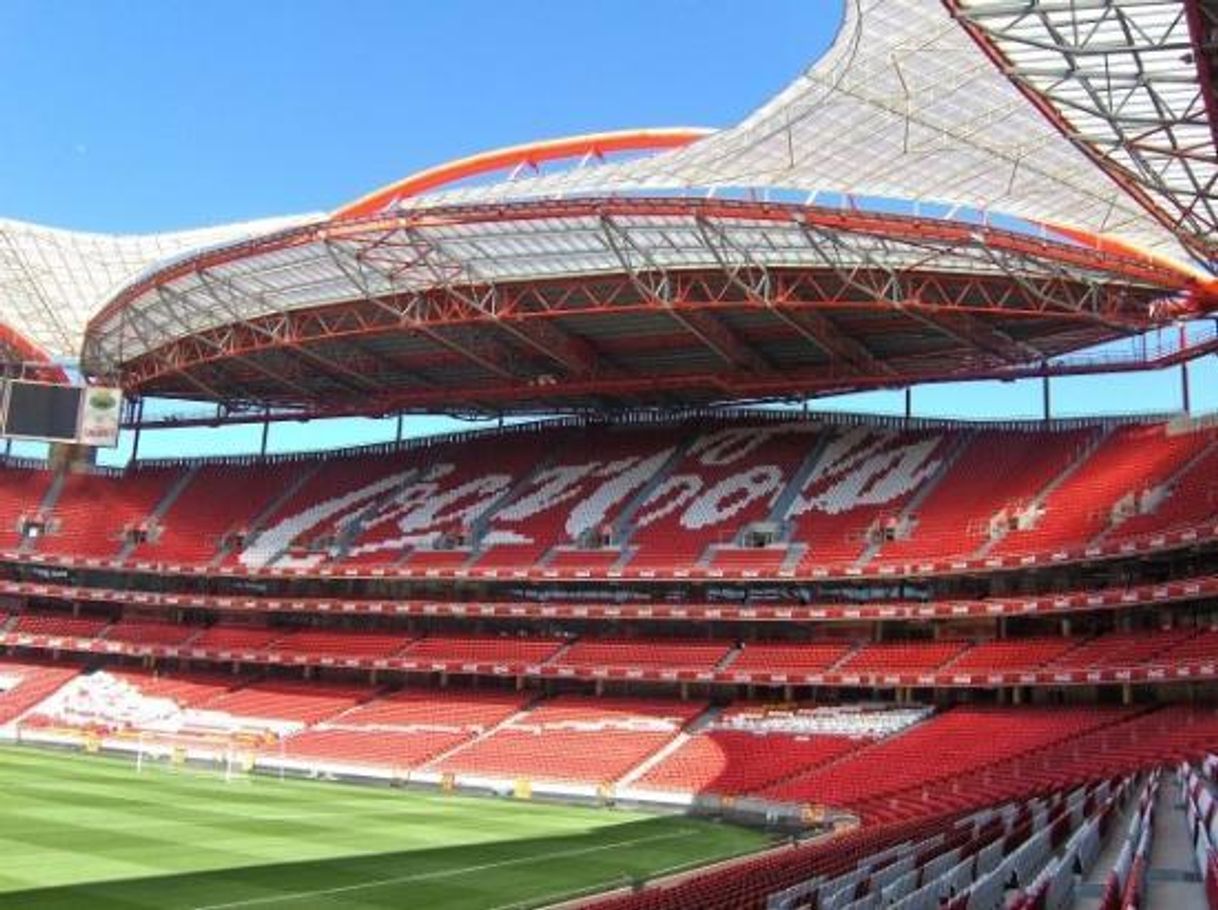 Lugar Estádio Sport Lisboa e Benfica