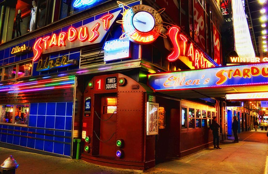 Restaurants Ellen’s Stardust Diner