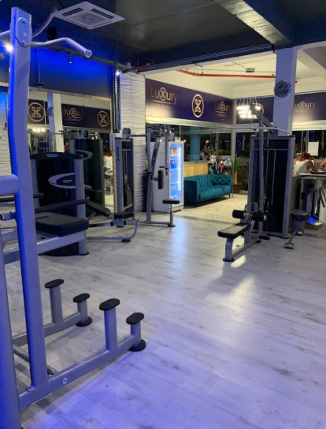 Lugares Luxury Fitness Boutique