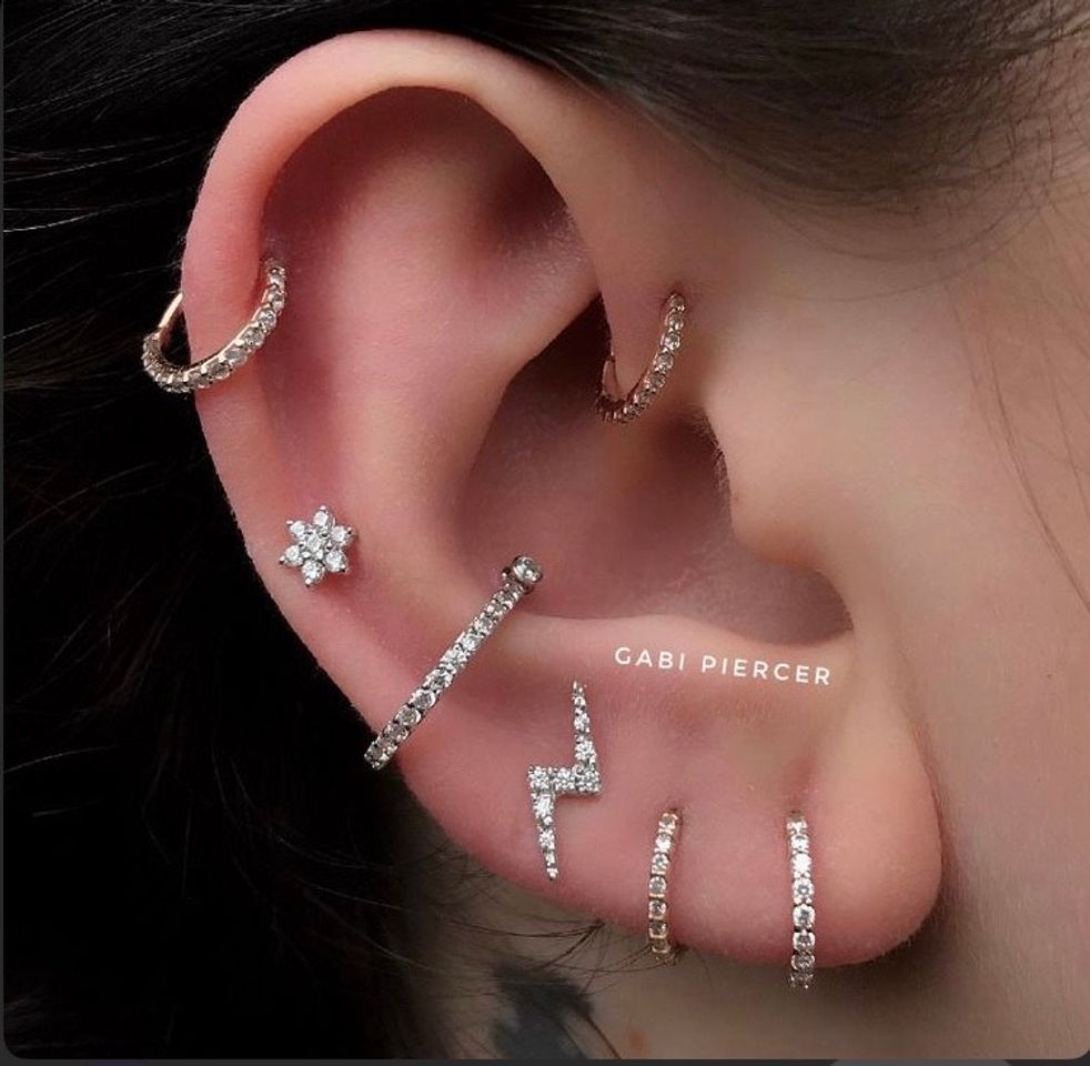 Moda piercing delicados