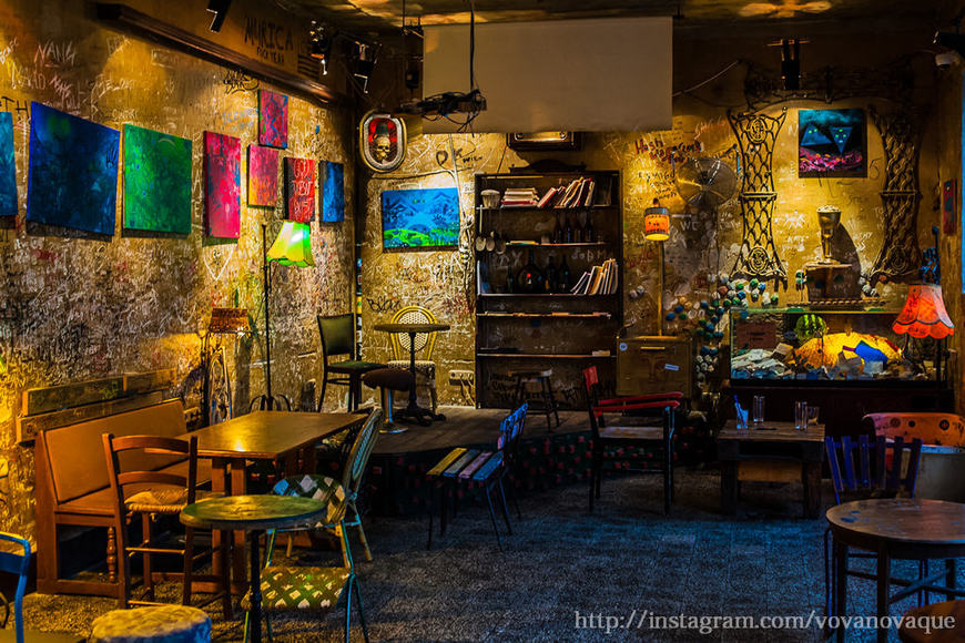 Lugar SZIMPLA CAFÉ / CRAFT BEER BAR