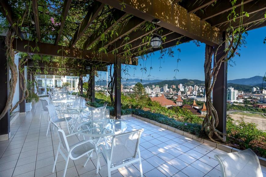 Lugar Monthez Hotel e Eventos