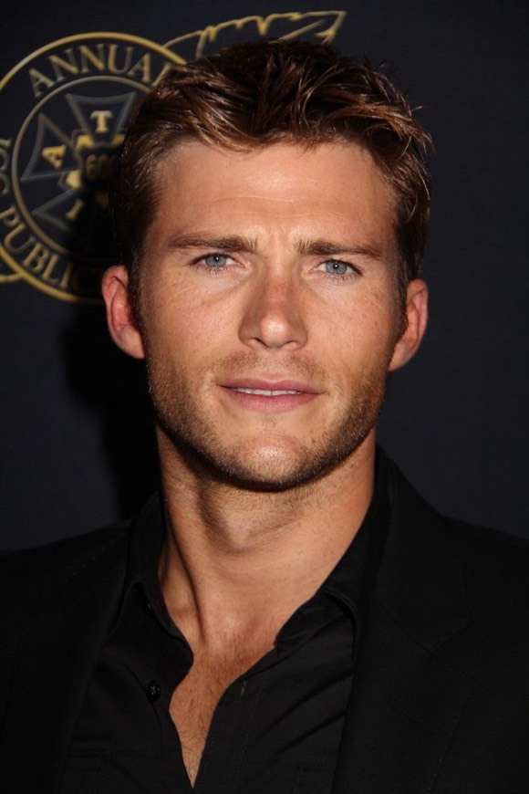 Moda Scott Eastwood