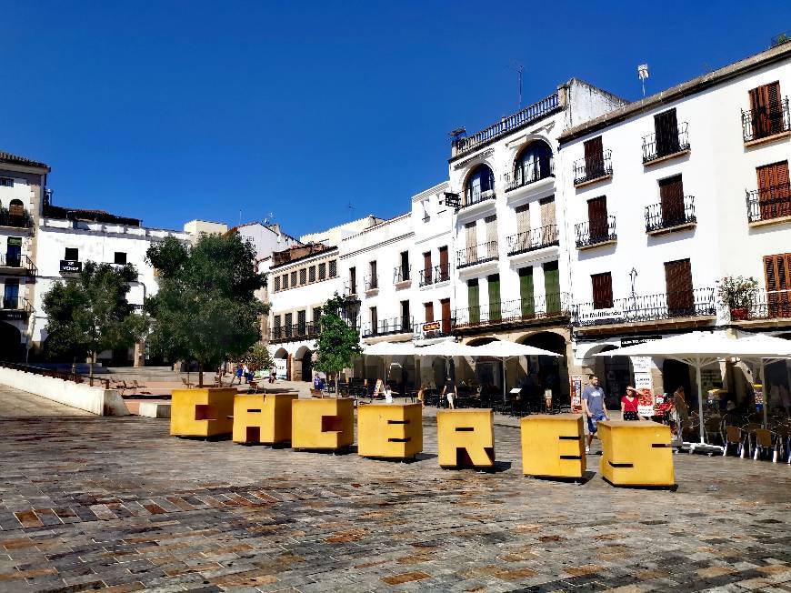 Place Cáceres 