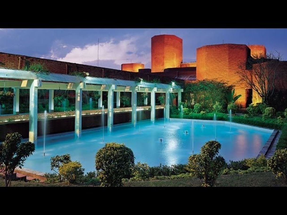 Lugar ITC Mughal A LEED Platinum Certified Luxury Resort & Spa – 4 Kms from Taj Mahal