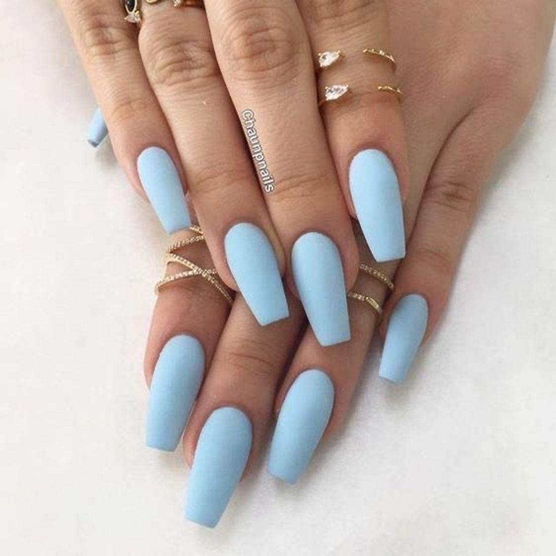 Social nails inspired
