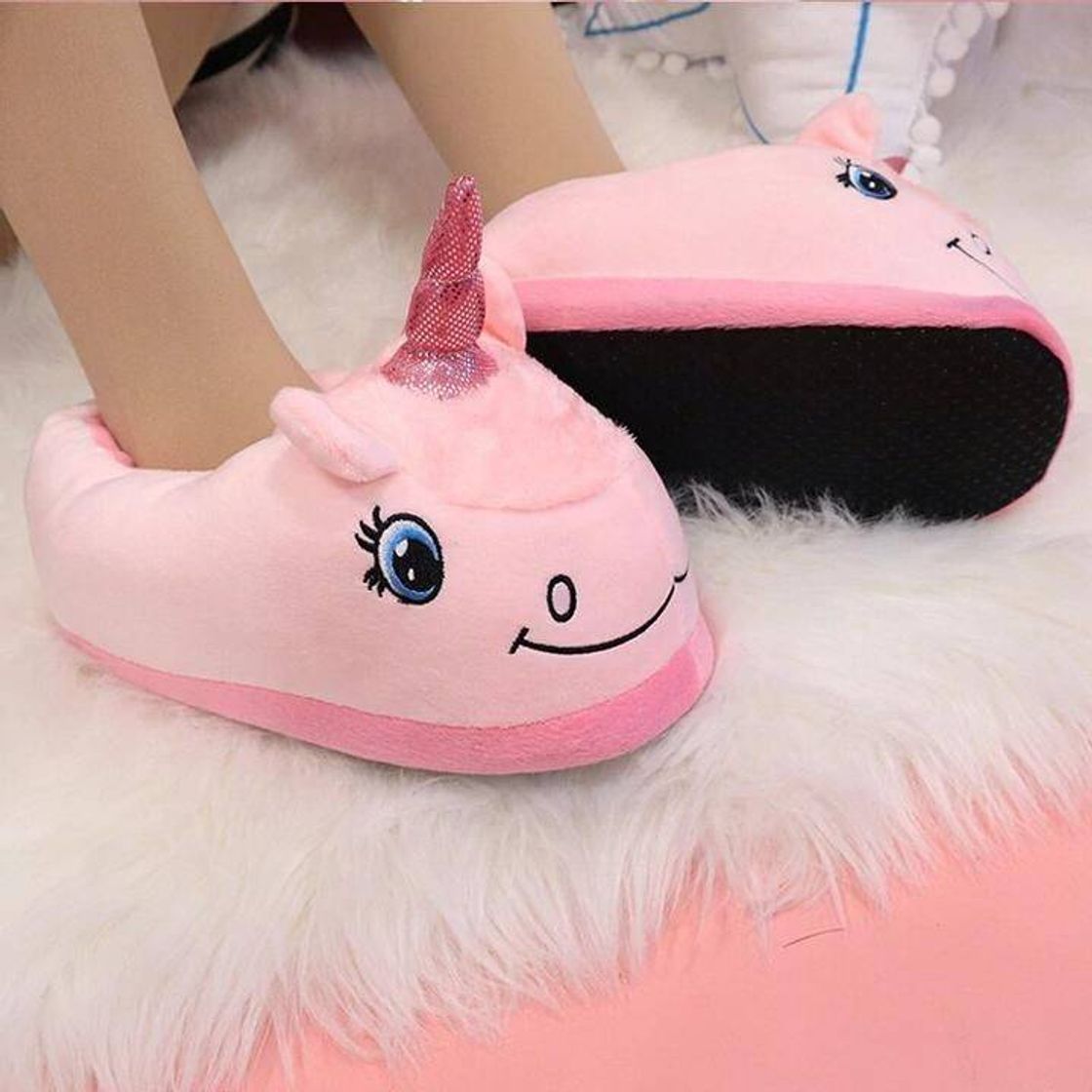 Moda Essa pantufa é tão cute 🤗