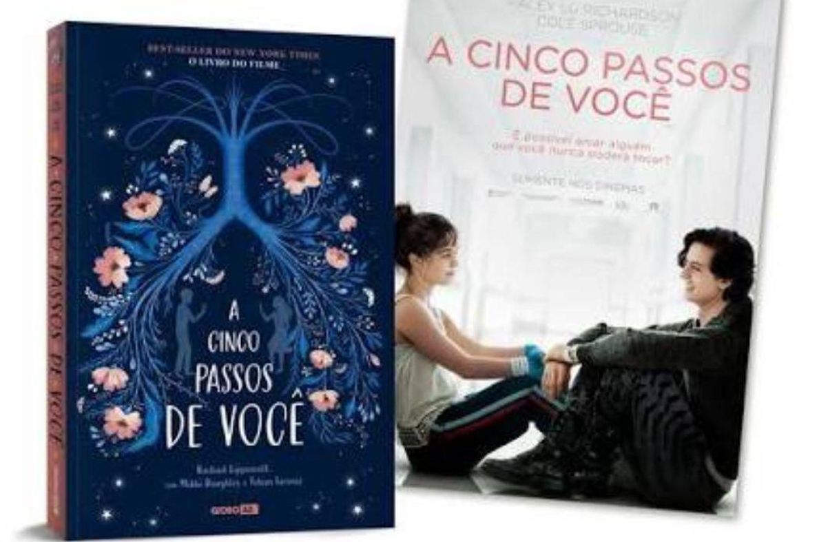 Book A cinco passos de você