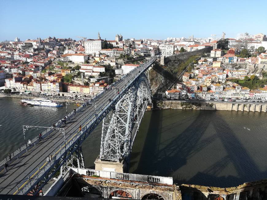 Lugar Oporto