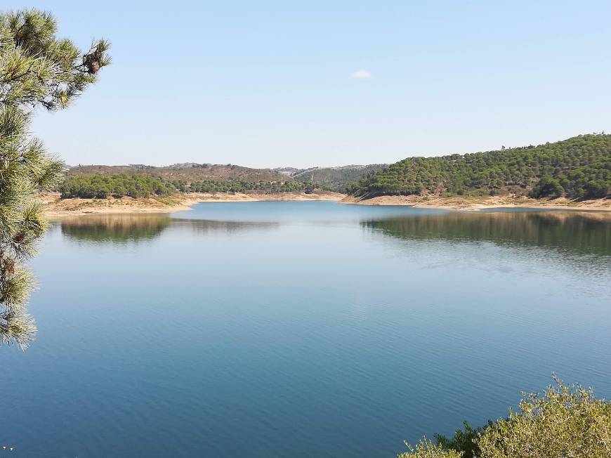 Place Barragem de Santa Clara