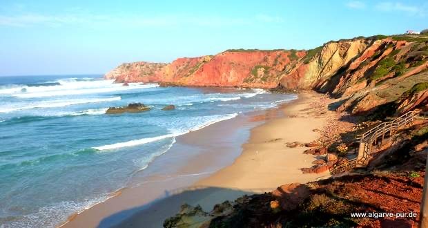 Lugar Praia do Amado