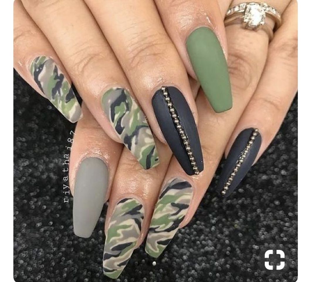 Fashion Unhas camufladas 