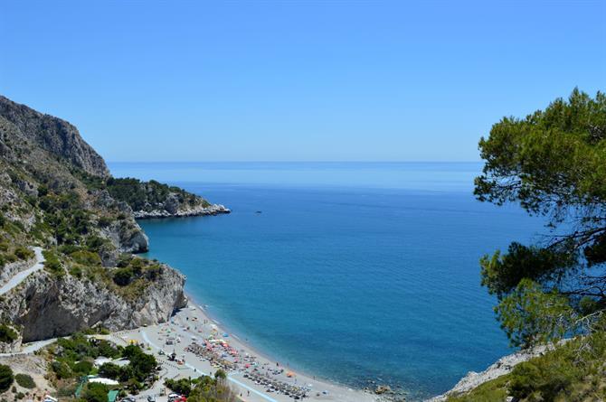 Lugar Playa Naturista de Cantarriján