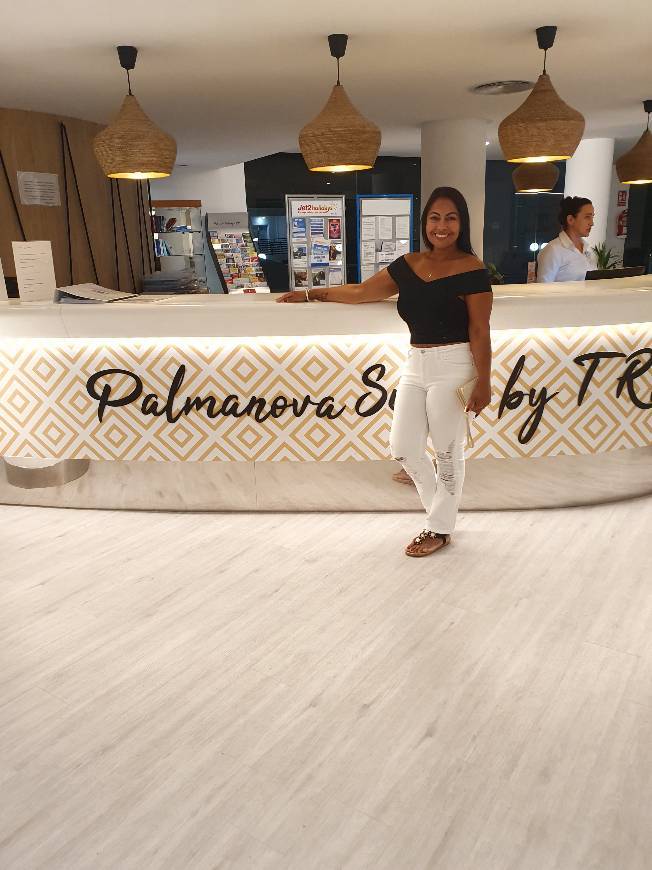 Lugar Palmanova Suites by TRH