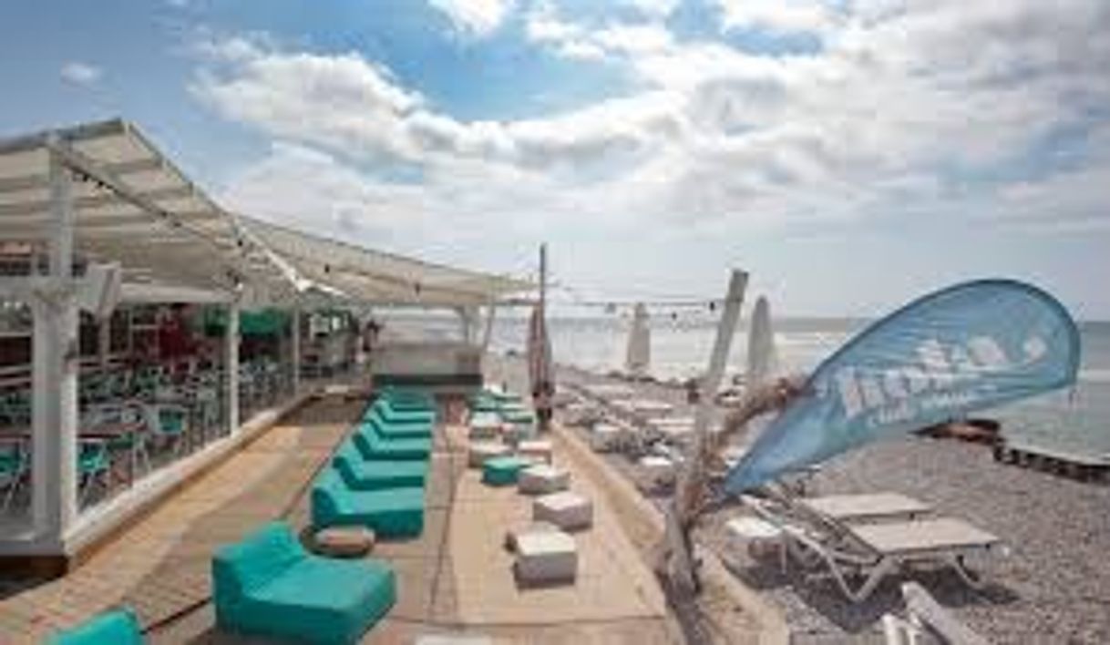 Restaurantes Hola Beach Club 