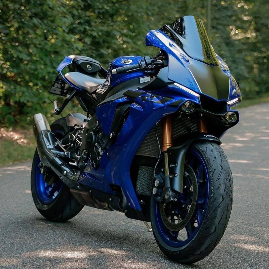 Social Yamaha R1