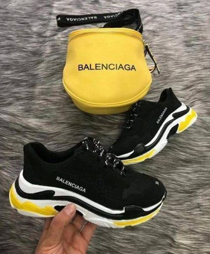 Black and yellow balenciaga💛🖤