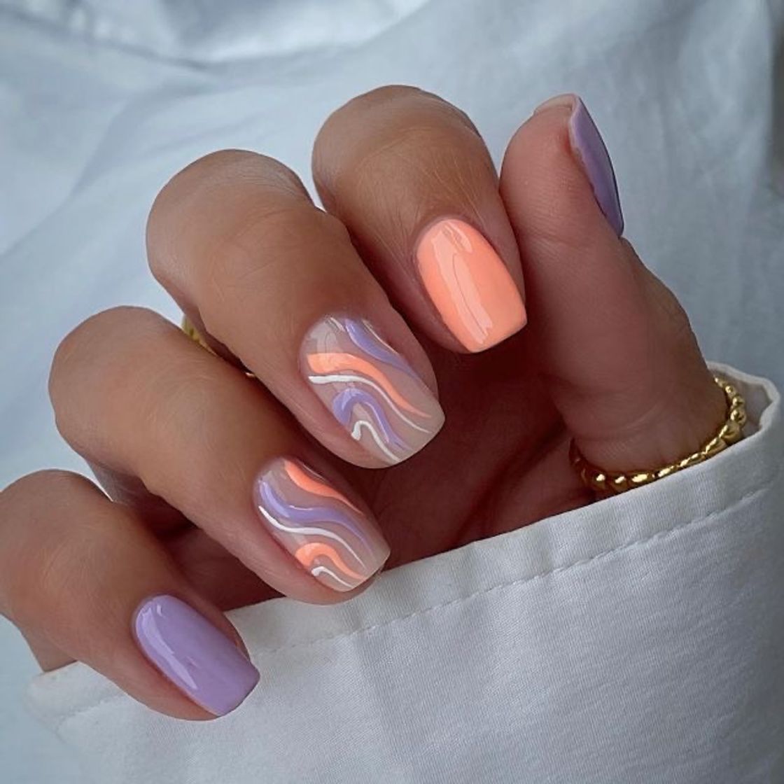 Social Nails