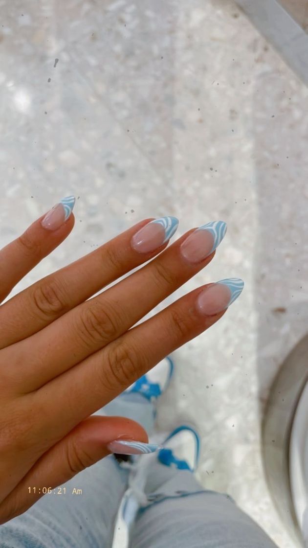 Social Nails