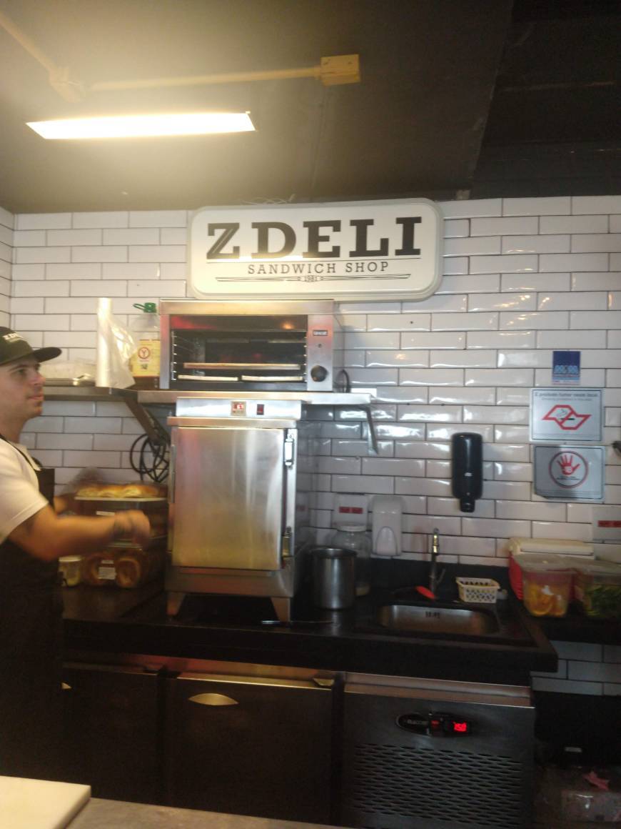 Restaurants Z Deli Sandwich Shop