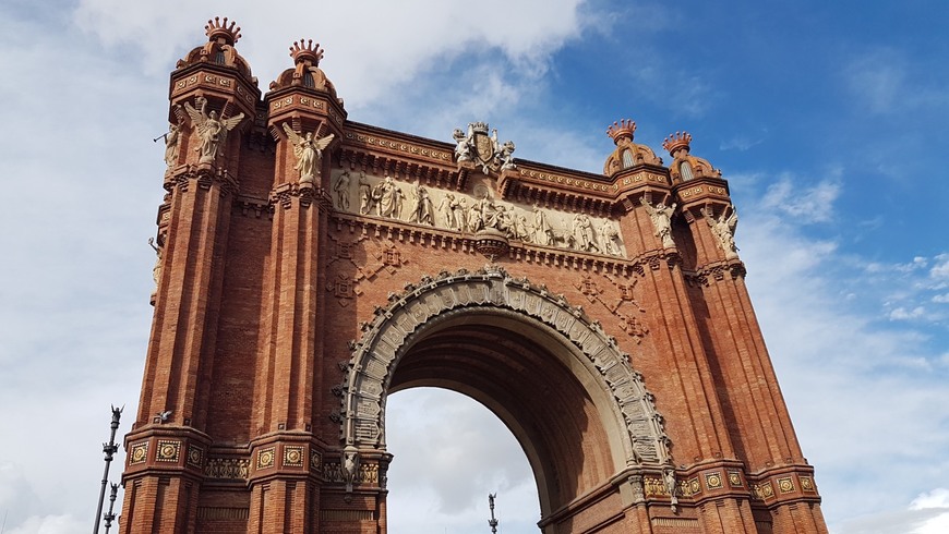 Place Arc de Triomf