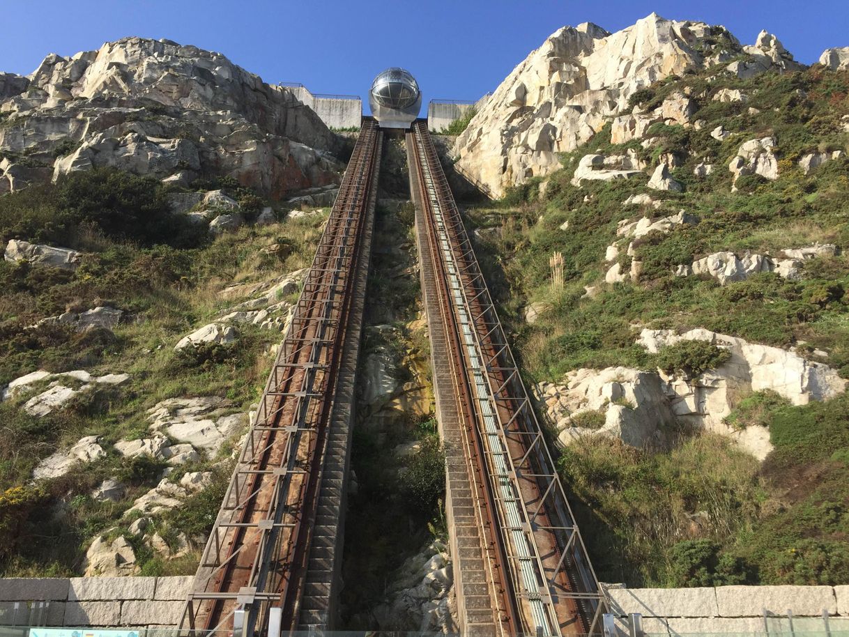 Lugar Ascensor do Monte de San Pedro