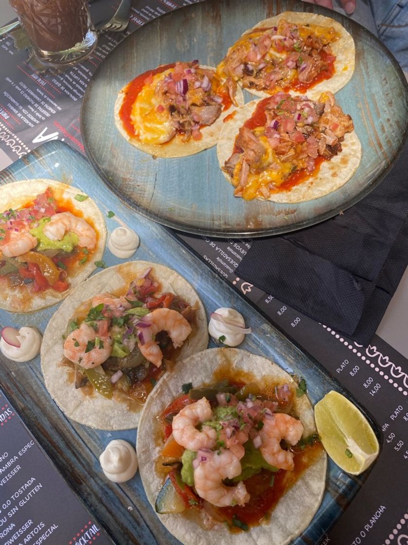 Restaurants LA MAMONA