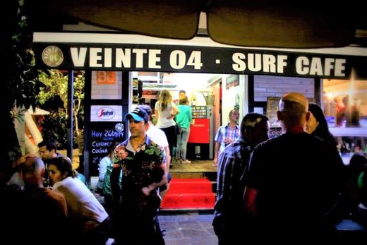 Veinte 04 Surf Cafe
