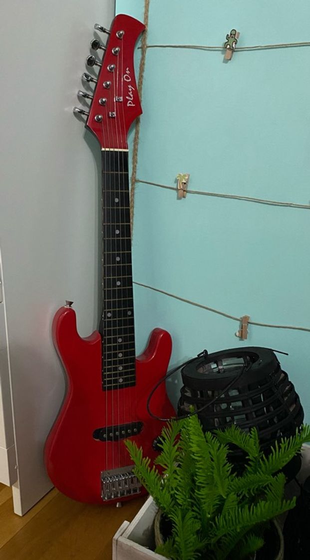 Social Guitarra roja 