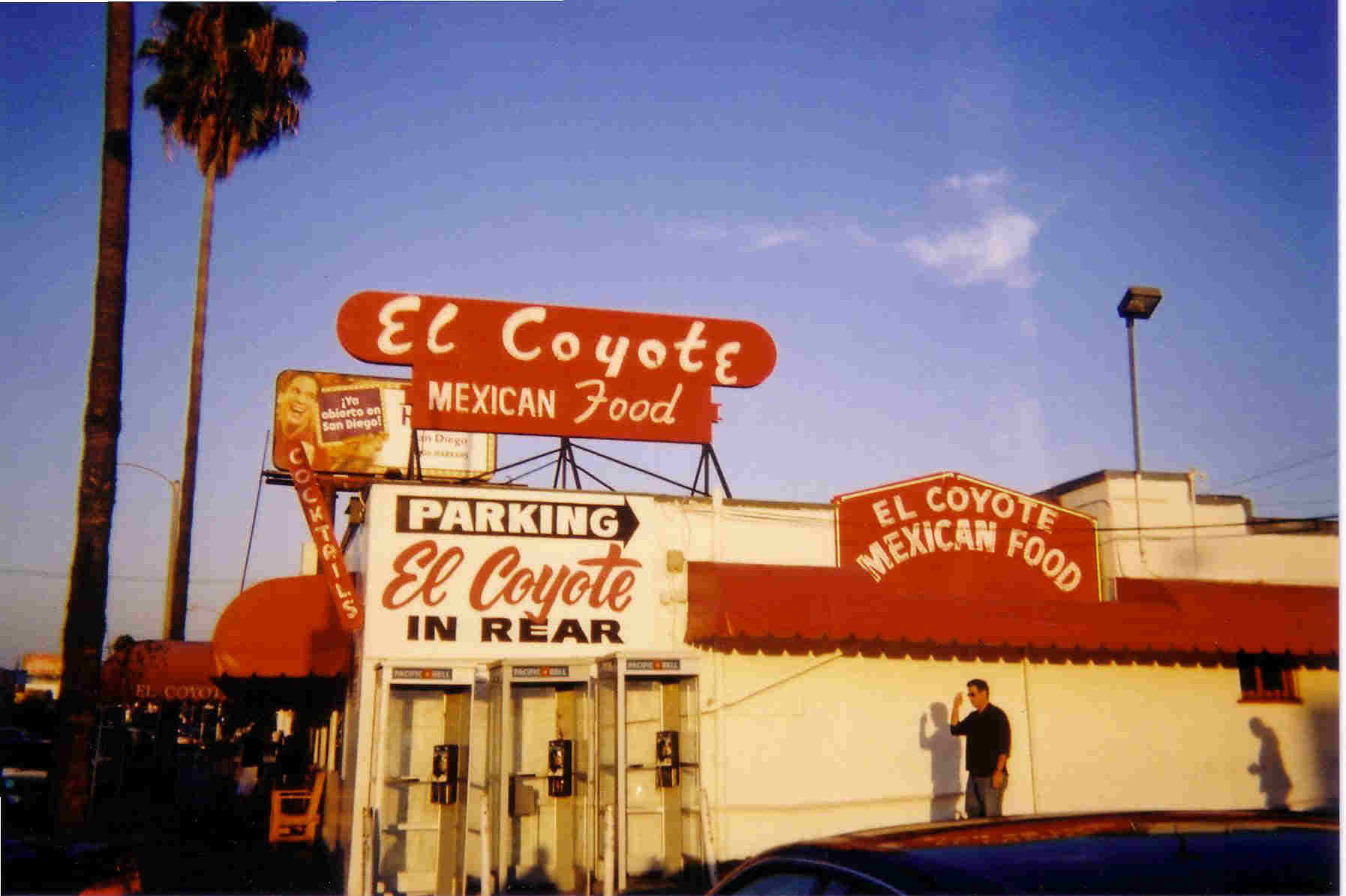 Restaurants El Coyote