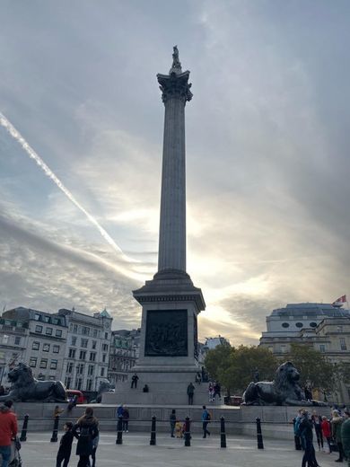 Place Nelson's Column