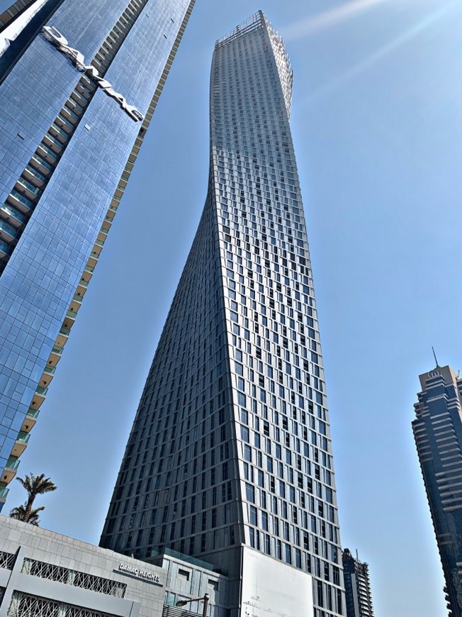 Place Cayan Tower