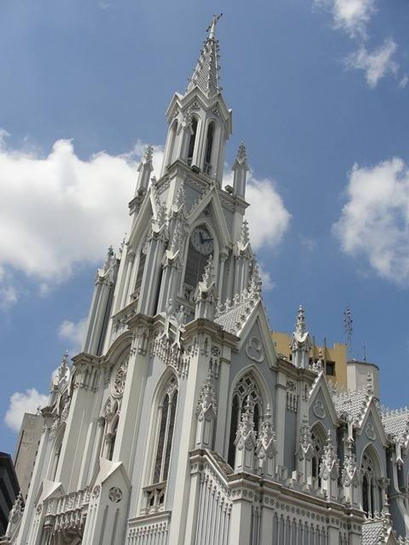 Lugar Iglesia La Ermita