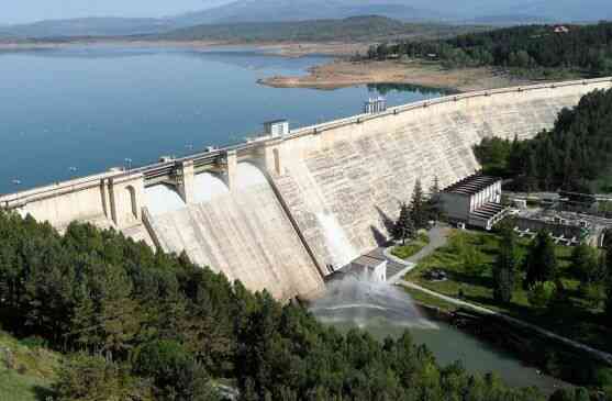 Place Embalse De Aguilar De Campoo