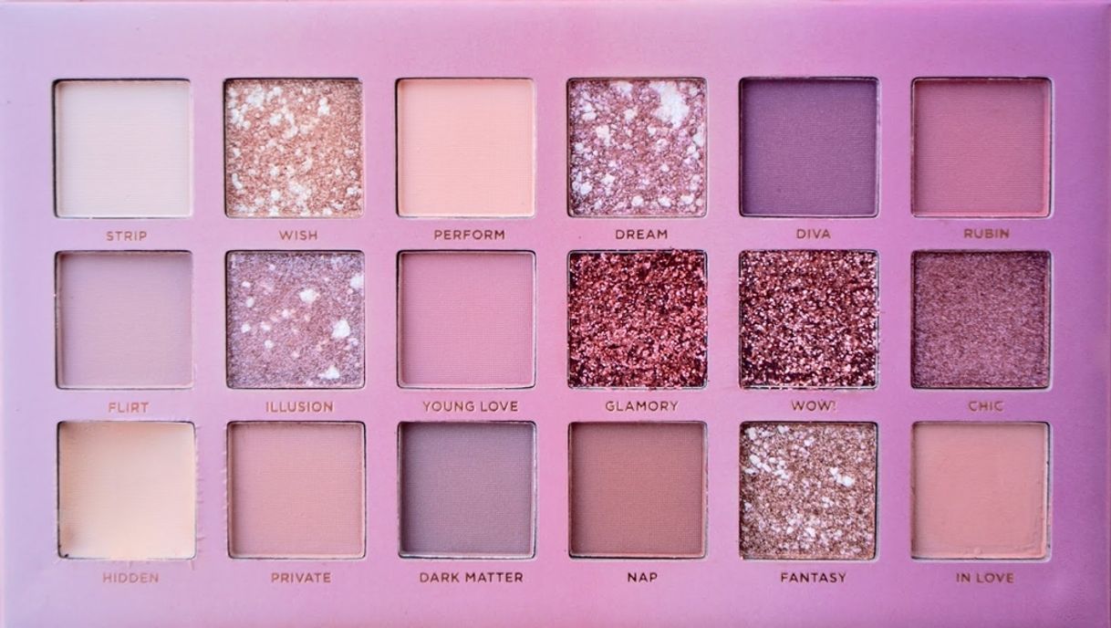 Moda Ruby Rose paleta soft nude feels