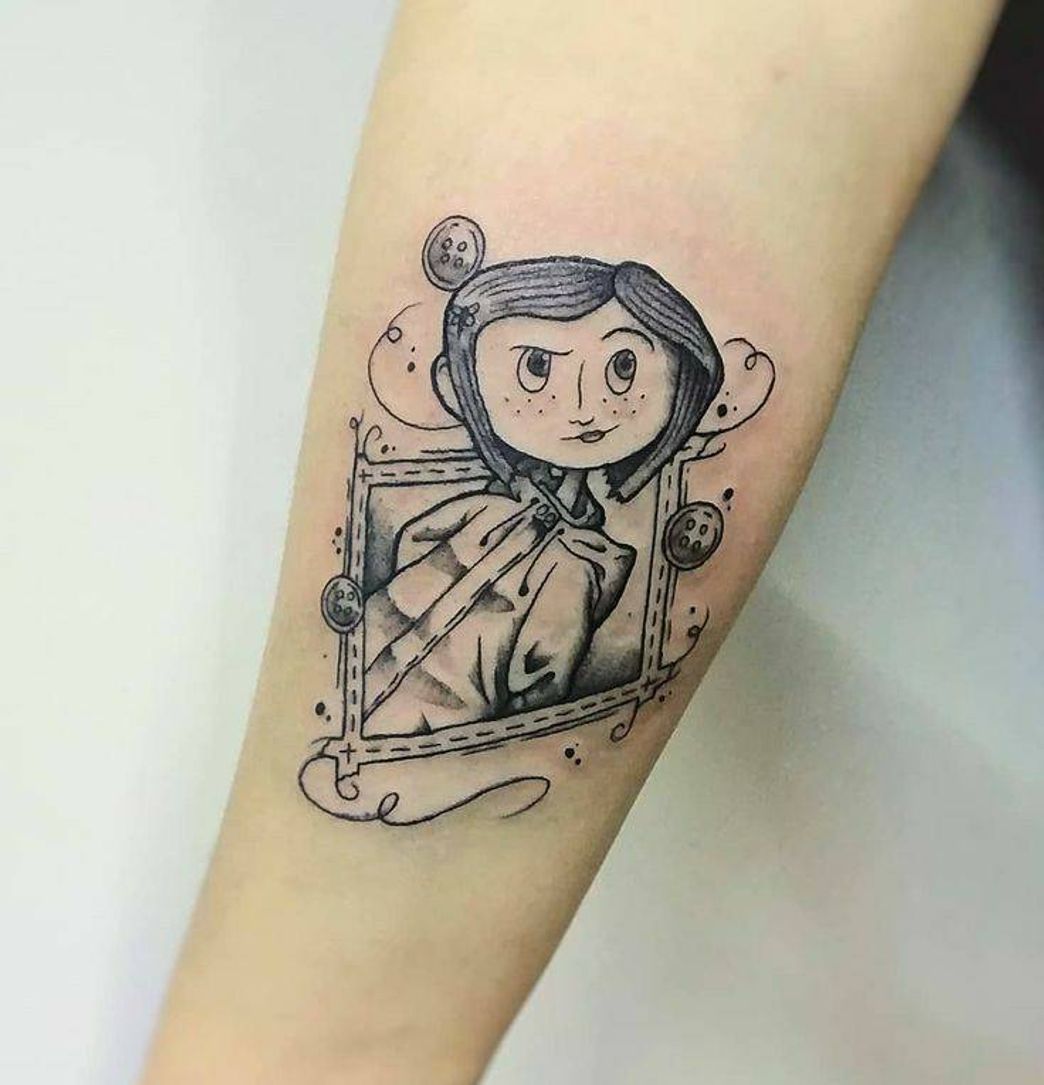 Fashion Tatuagem do filme Coraline e o mundo secreto