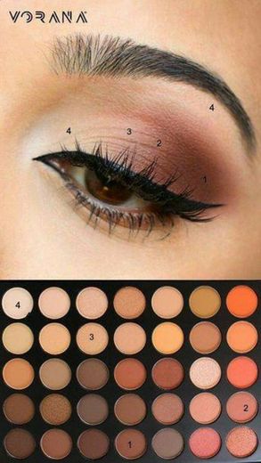 Make-up marrom neutra