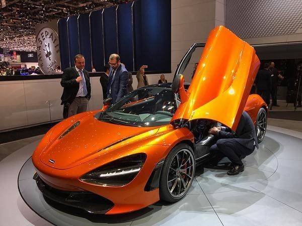 Moda McLaren 720S

