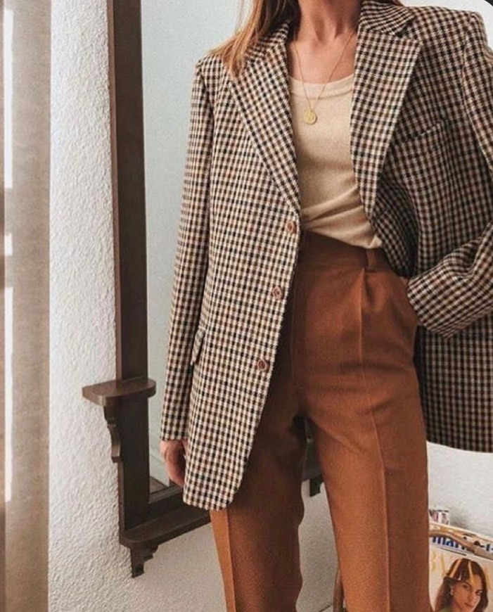 Moda CALÇA CASTANHA E BLAZER 🍂