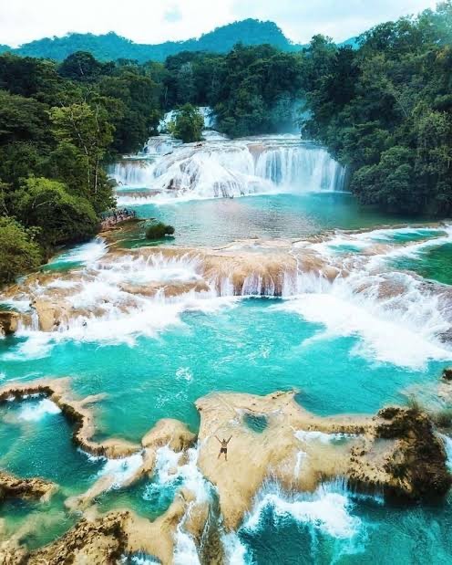 Moda Cascadas de agua azul Chiapas. 