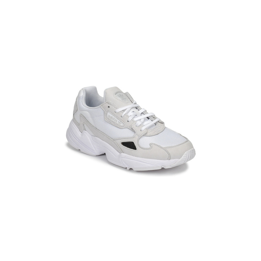 Social adidas Falcon