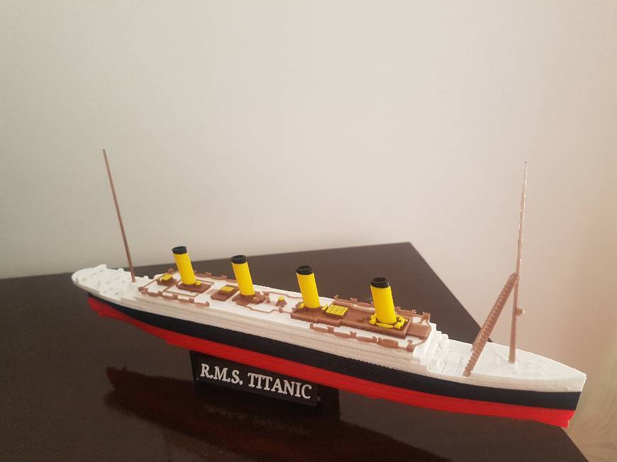 Miniatura Titanic 3D