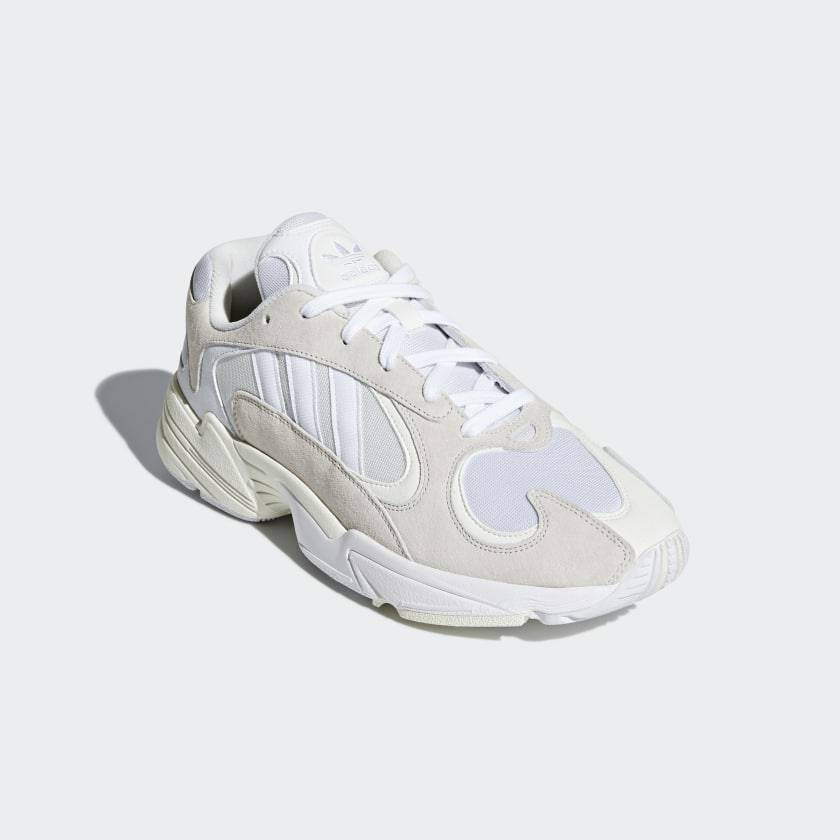 Social Adidas SAPATOS YUNG 1

