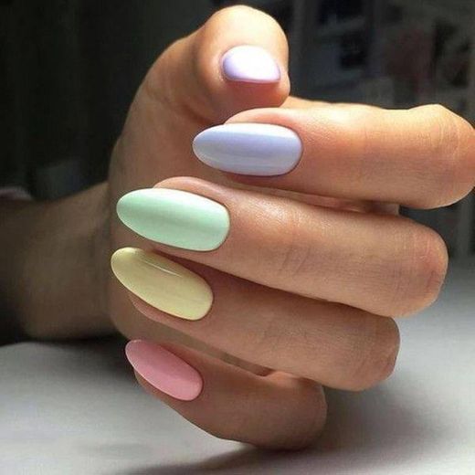 Colorful nails with pastel colors 