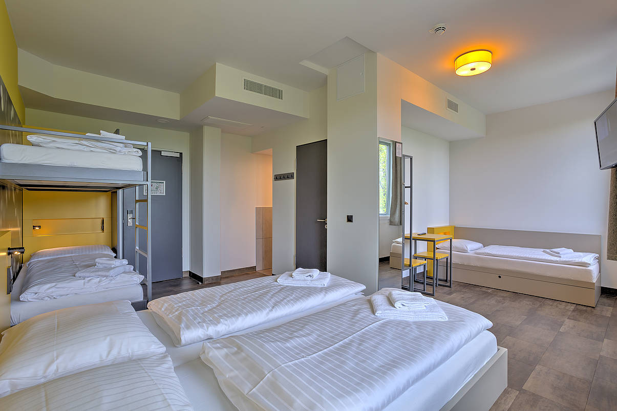 Lugar MEININGER Hotel München Olympiapark